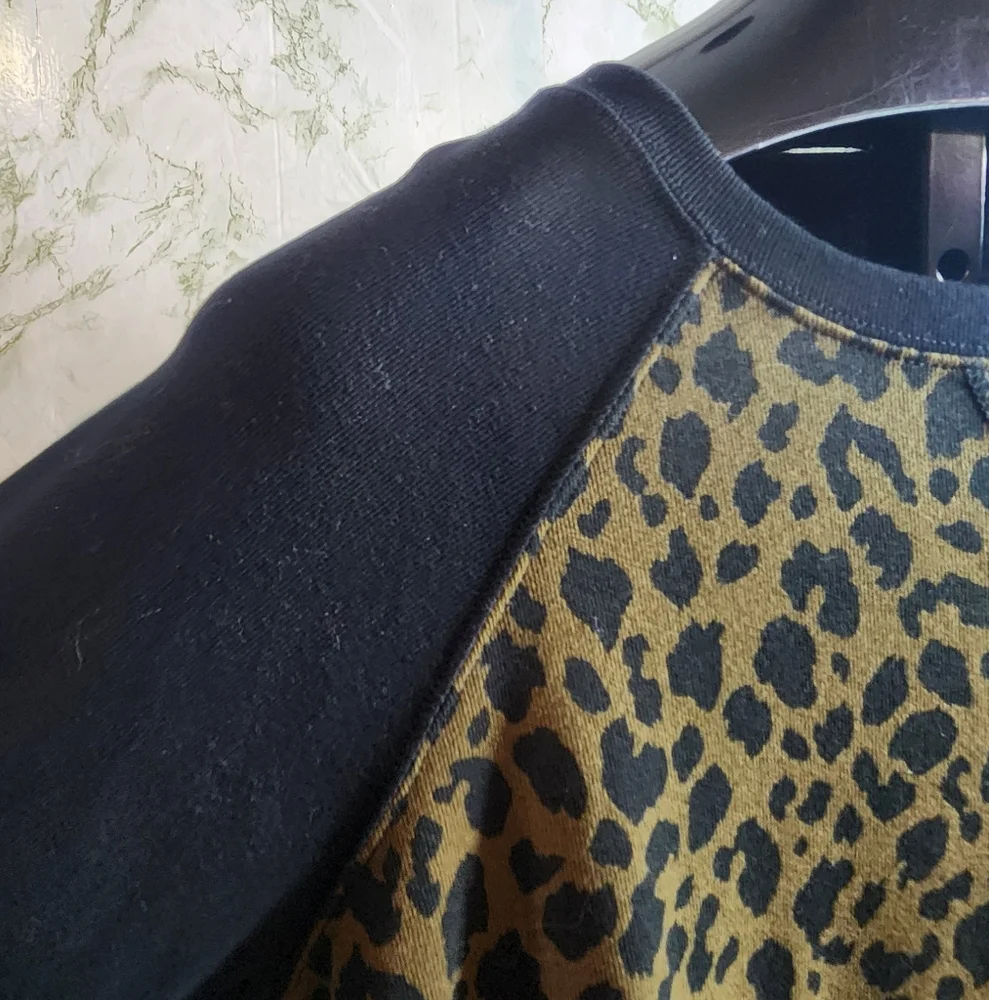 Eddie Bauer Leopard Print Front Sweatshirt Top